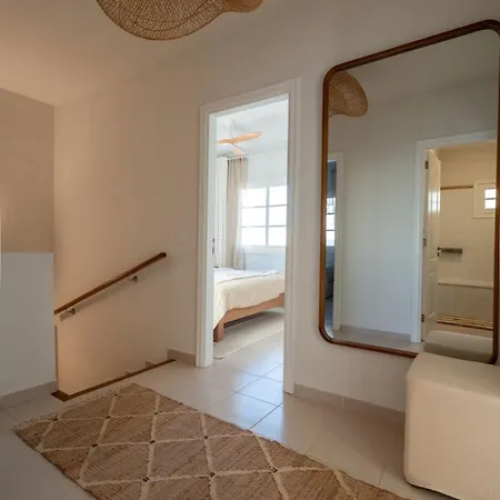 Mosaico Ocean View Boutique *