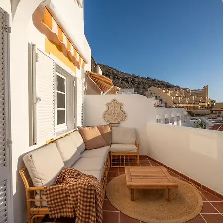 Mosaico Ocean View Boutique Apartment *